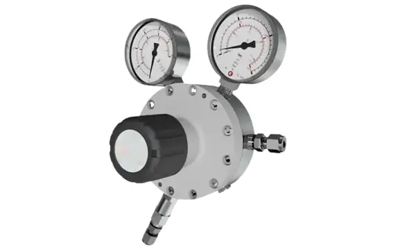 Single-stage gas pressure regulator